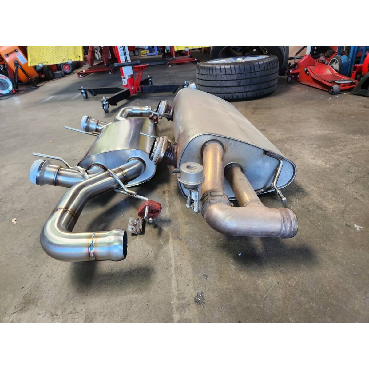 Aston Martin V8 Vantage Exhaust Rear X-Pipe Silencer